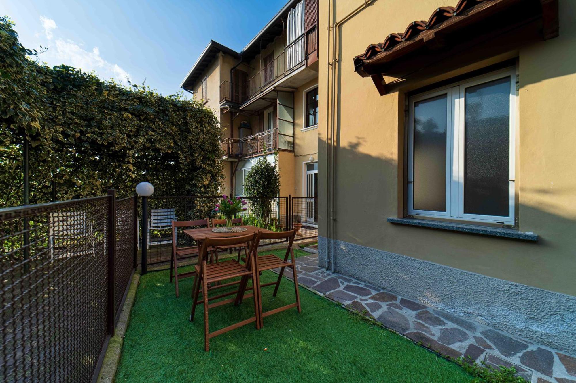 Moonlight - Lecco Getaway Apartment Exterior foto